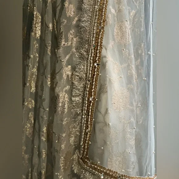 Pakistani Bridal gown - Picture 9 of 12